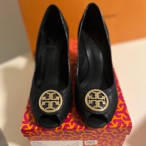 Tory Burch Black Aurelia-landed Capra
